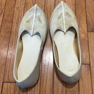 Indian Men’s Mojri (shoes)